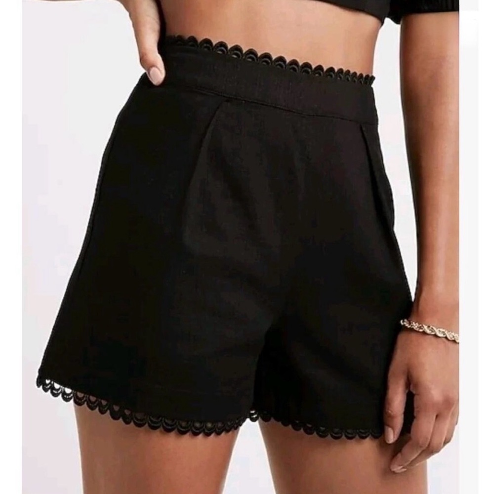 Express High Waisted Linen-Blend Eyelet Lace Trim Shorts - Black - Size 0